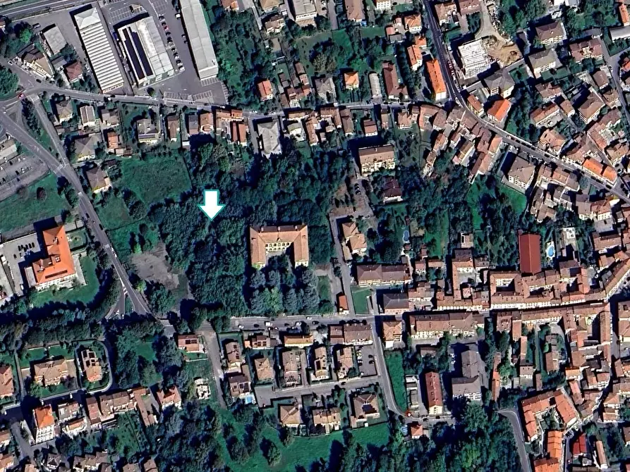 Immagine 1 di Terreno residenziale in vendita  a Stradella