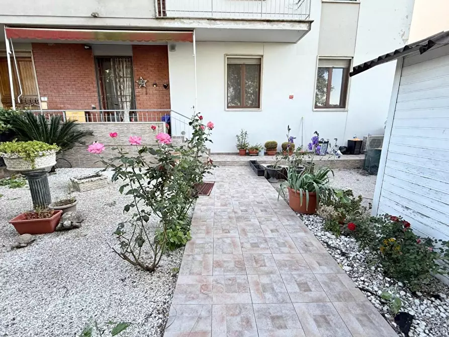 Immagine 2 di Appartamento in vendita  a Empoli