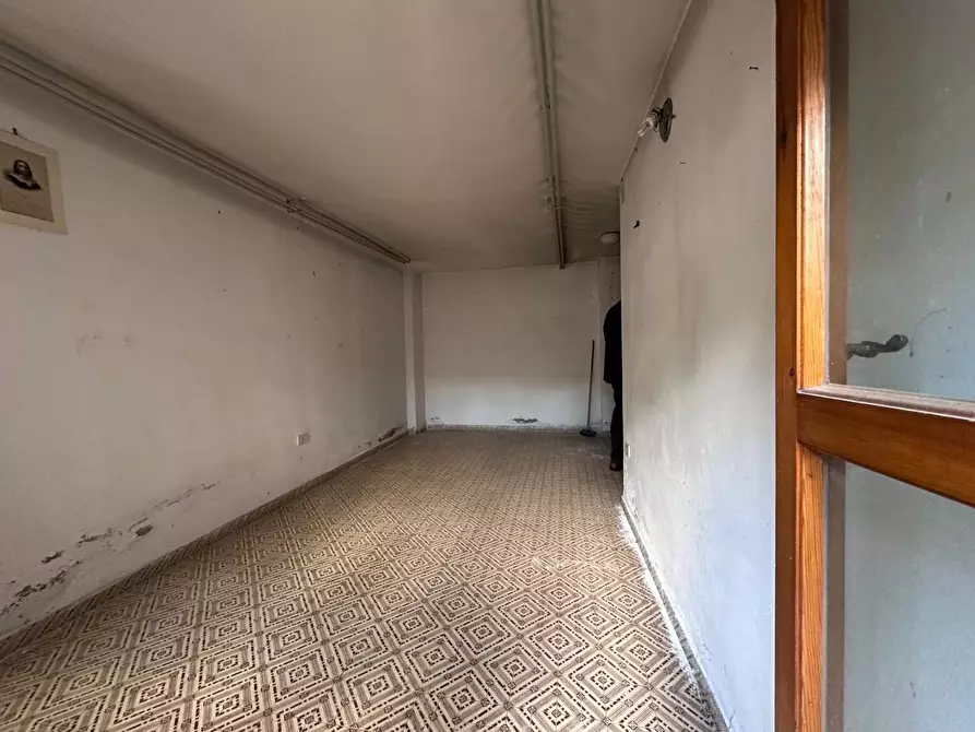 Immagine 11 di Appartamento in vendita  a Pisa