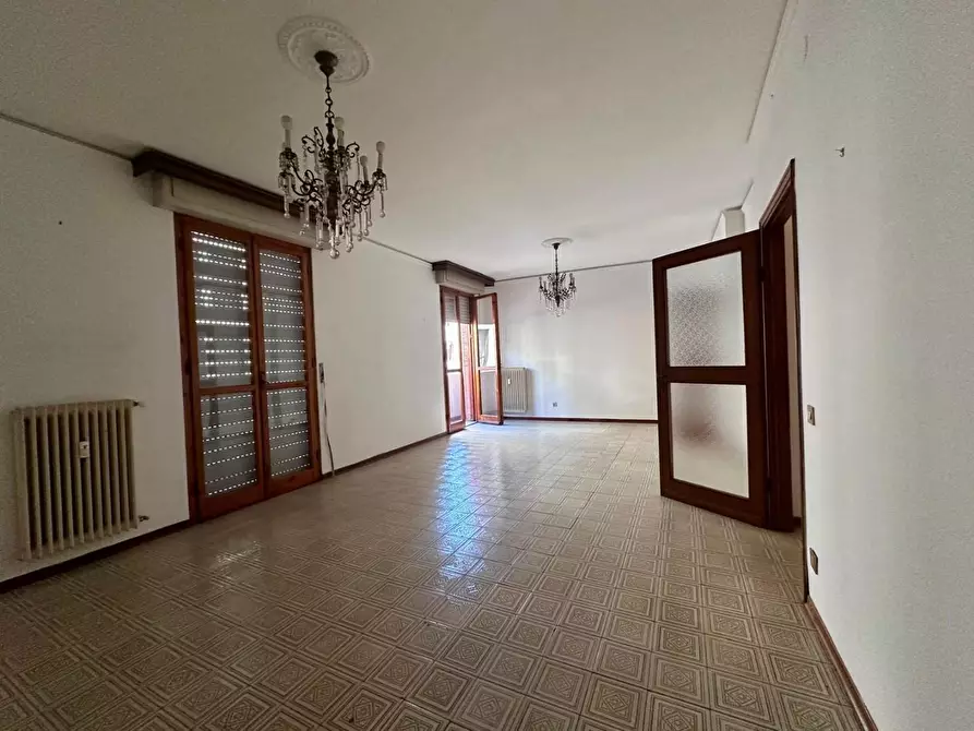 Immagine 3 di Appartamento in vendita  a Pisa