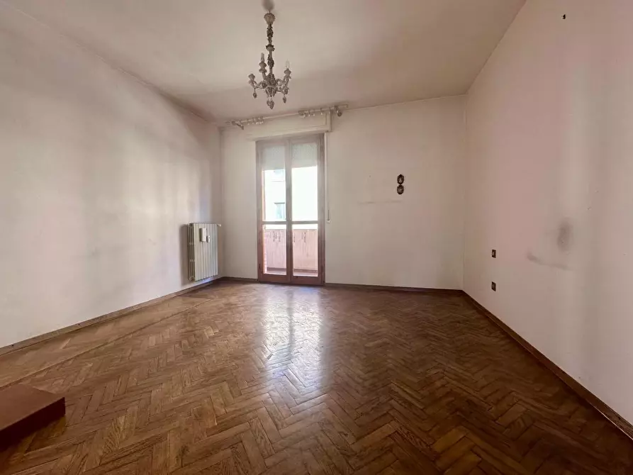 Immagine 12 di Appartamento in vendita  a Pisa
