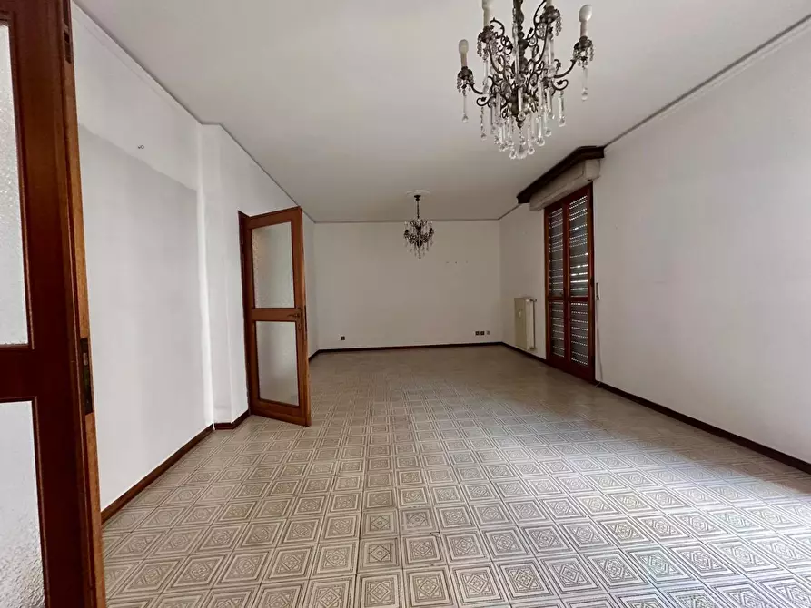 Immagine 1 di Appartamento in vendita  a Pisa