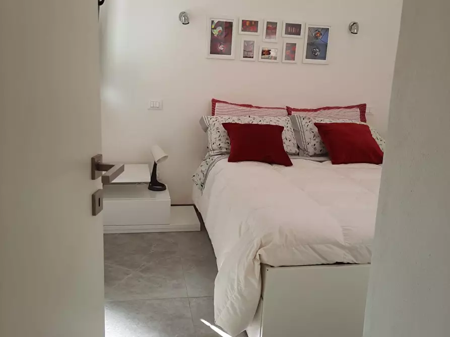 Immagine 9 di Appartamento in vendita  a Viareggio