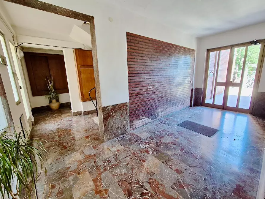 Immagine 30 di Appartamento in vendita  a Pisa