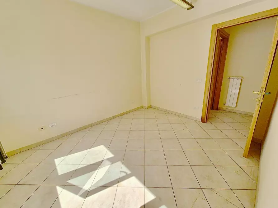 Immagine 25 di Appartamento in vendita  a Pisa
