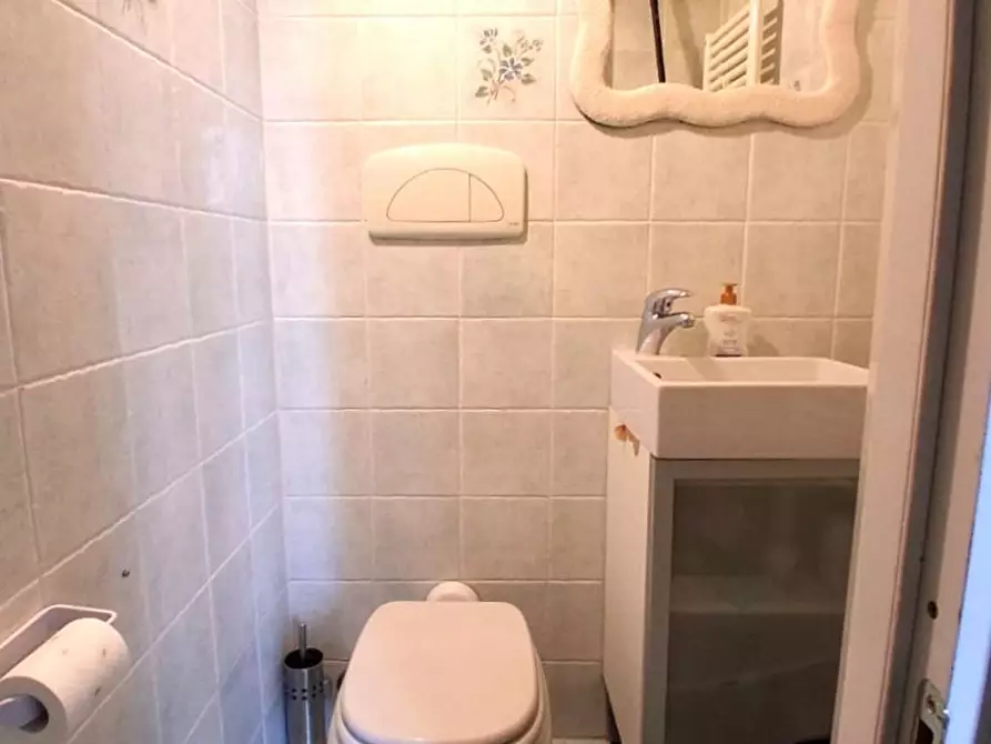Immagine 5 di Appartamento in vendita  a Capannori