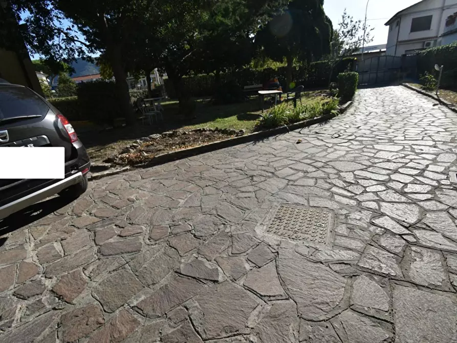 Immagine 54 di Villa in vendita  a San Giuliano Terme