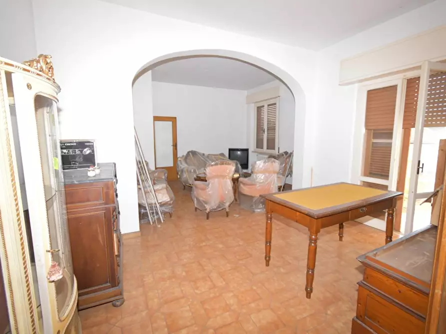 Immagine 40 di Villa in vendita  a San Giuliano Terme