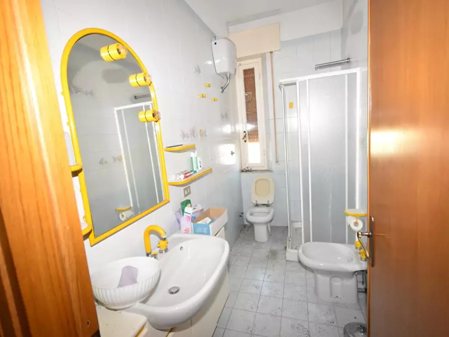 Immagine 50 di Villa in vendita  a San Giuliano Terme