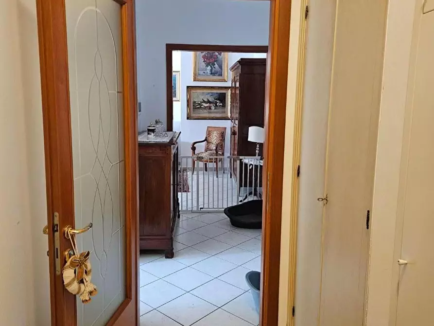 Immagine 9 di Appartamento in vendita  a Livorno