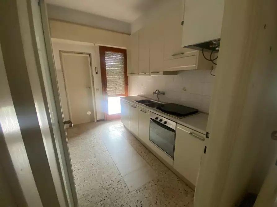 Immagine 3 di Appartamento in vendita  a Pisa