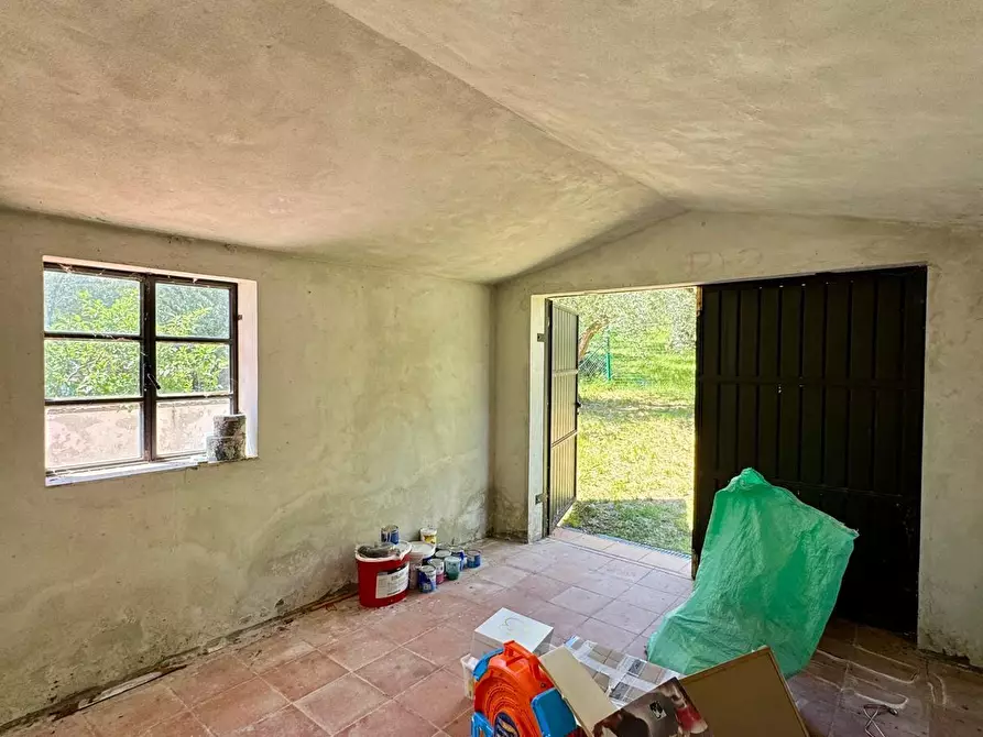 Immagine 20 di Appartamento in vendita  a Lucca