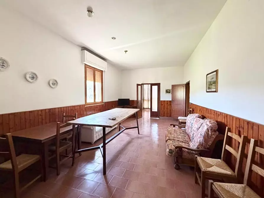 Immagine 15 di Villa in vendita  a Vinci