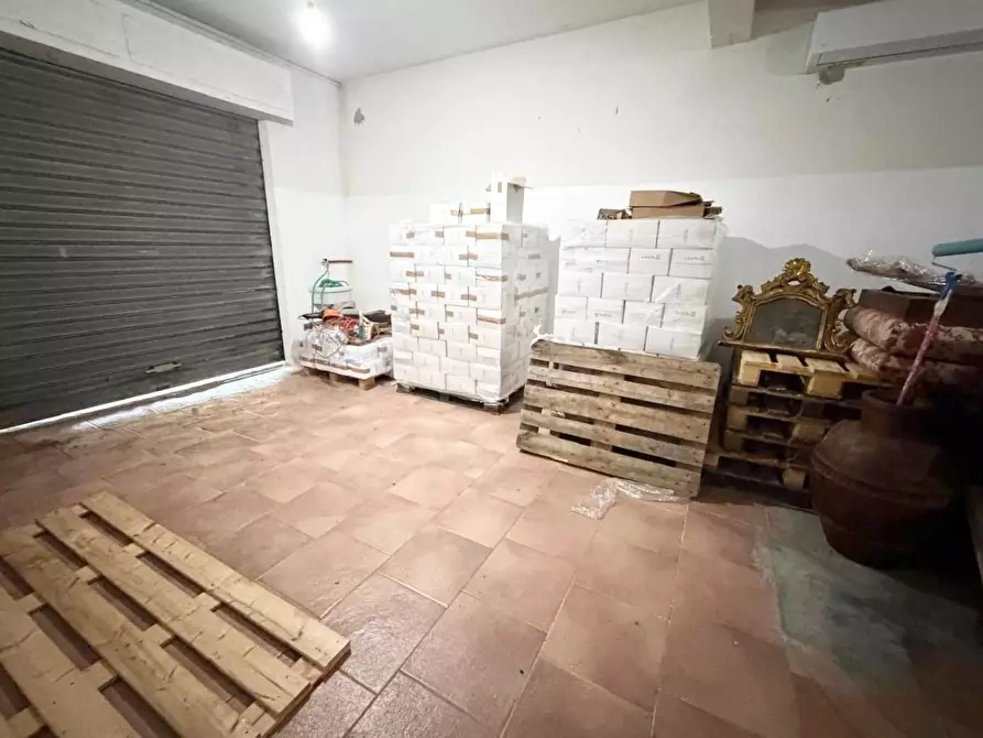 Immagine 28 di Villa in vendita  a Vinci