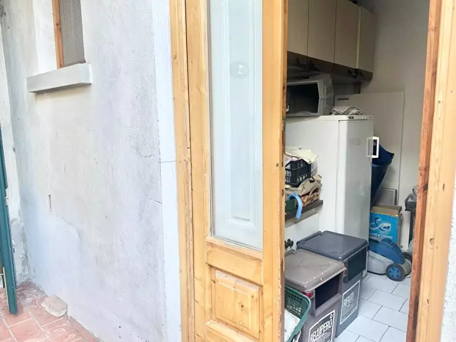 Immagine 11 di Terratetto in vendita  a Capraia E Limite
