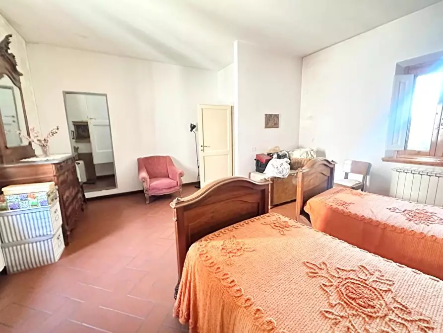 Immagine 13 di Terratetto in vendita  a Capraia E Limite