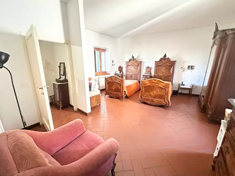 Immagine 15 di Terratetto in vendita  a Capraia E Limite