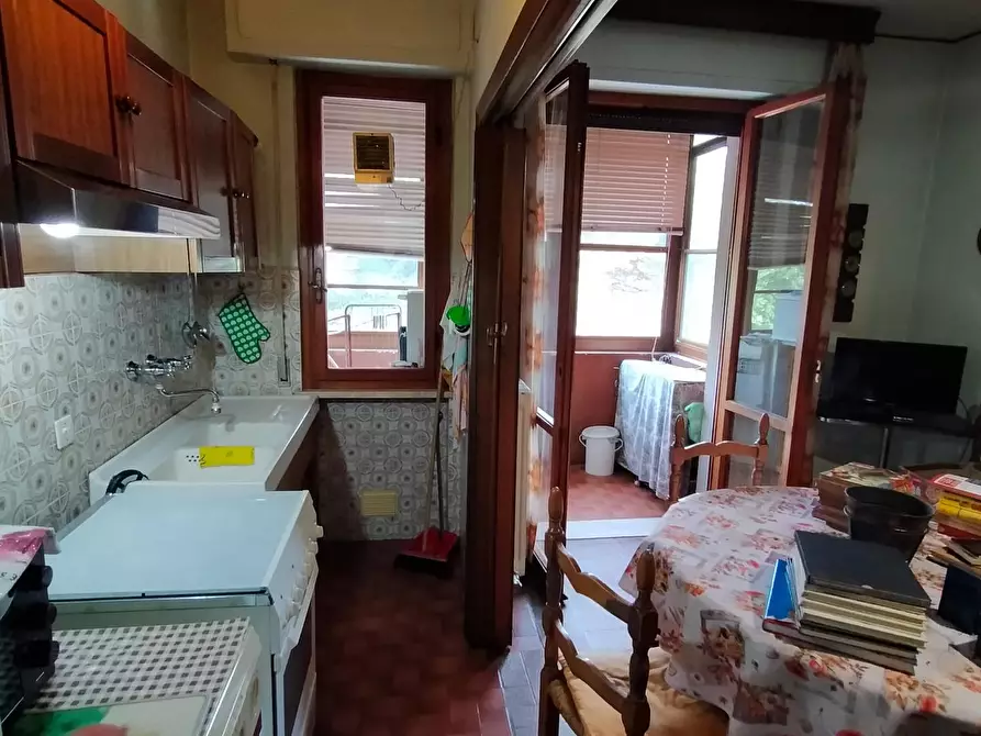 Immagine 13 di Appartamento in vendita  a Pisa