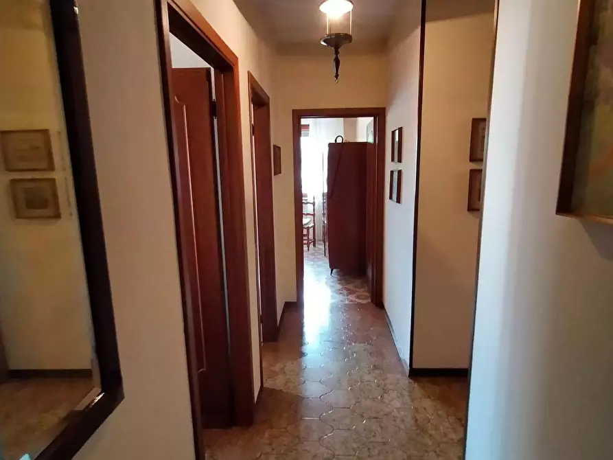 Immagine 6 di Appartamento in vendita  a Pisa