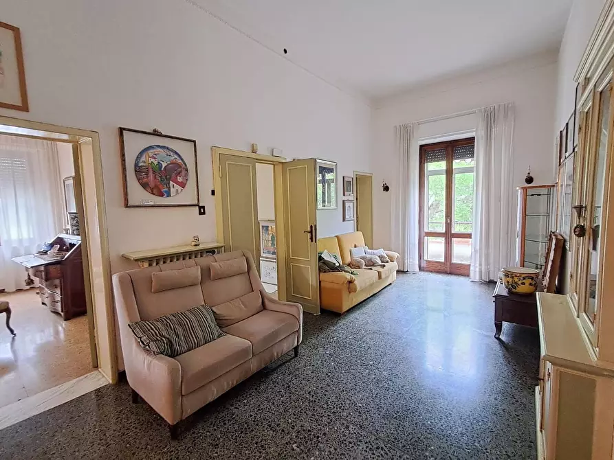 Immagine 8 di Casa bifamiliare in vendita  a Pontedera