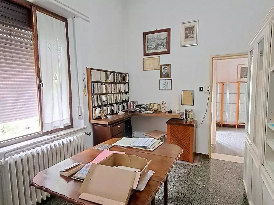 Immagine 22 di Casa bifamiliare in vendita  a Pontedera