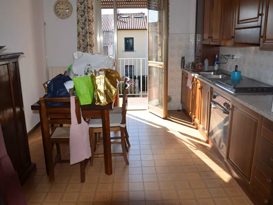 Immagine 3 di Casa bifamiliare in vendita  a Vecchiano