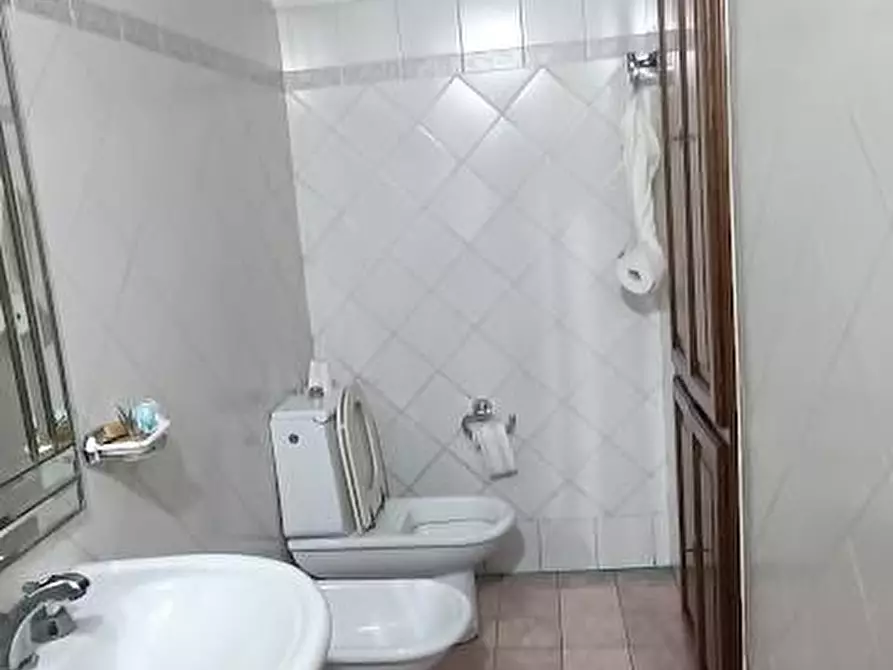 Immagine 12 di Casa colonica in vendita  a San Giuliano Terme