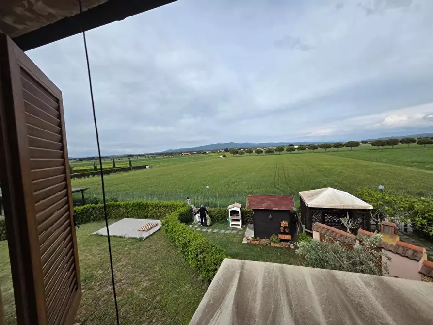 Immagine 10 di Villetta a schiera in vendita  a Cecina