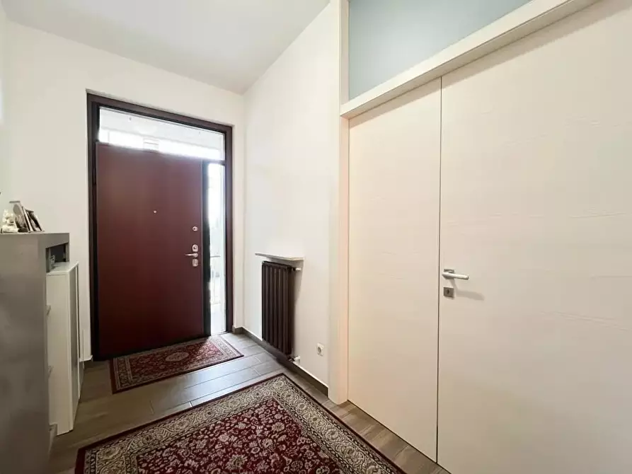 Immagine 9 di Villa in vendita  a Cairate