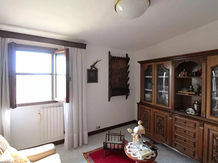Immagine 14 di Casa quadrifamiliare in vendita  a Peccioli