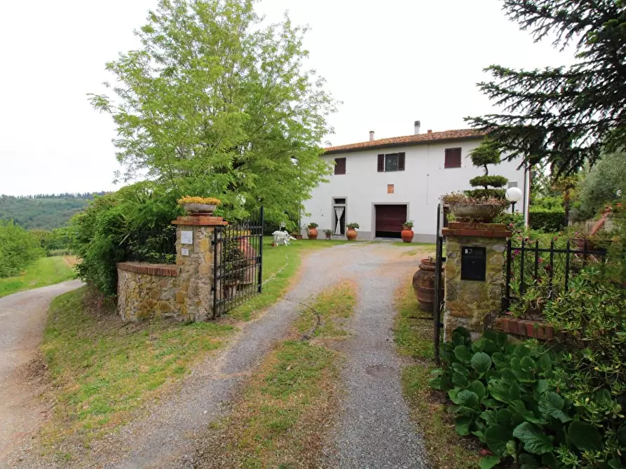 Immagine 2 di Casa quadrifamiliare in vendita  a Peccioli
