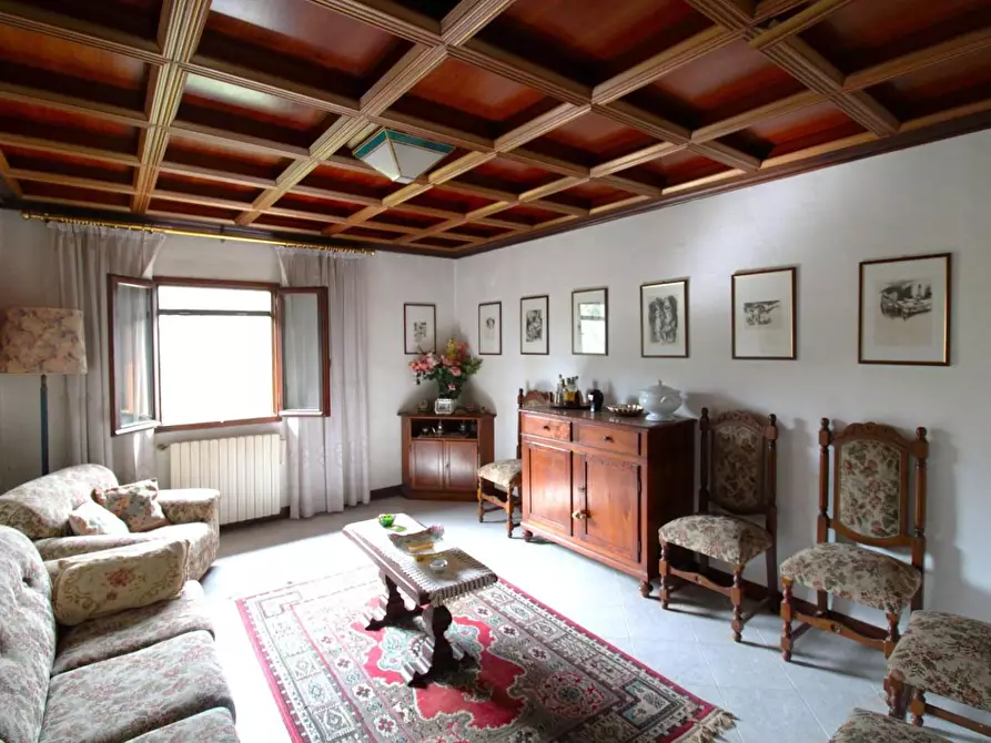 Immagine 21 di Casa quadrifamiliare in vendita  a Peccioli