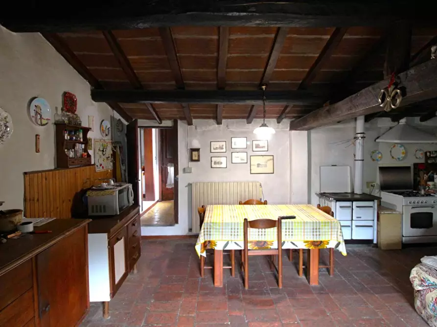 Immagine 28 di Casa quadrifamiliare in vendita  a Peccioli