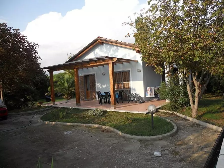 Immagine 3 di Casa indipendente in vendita  a Pietrasanta
