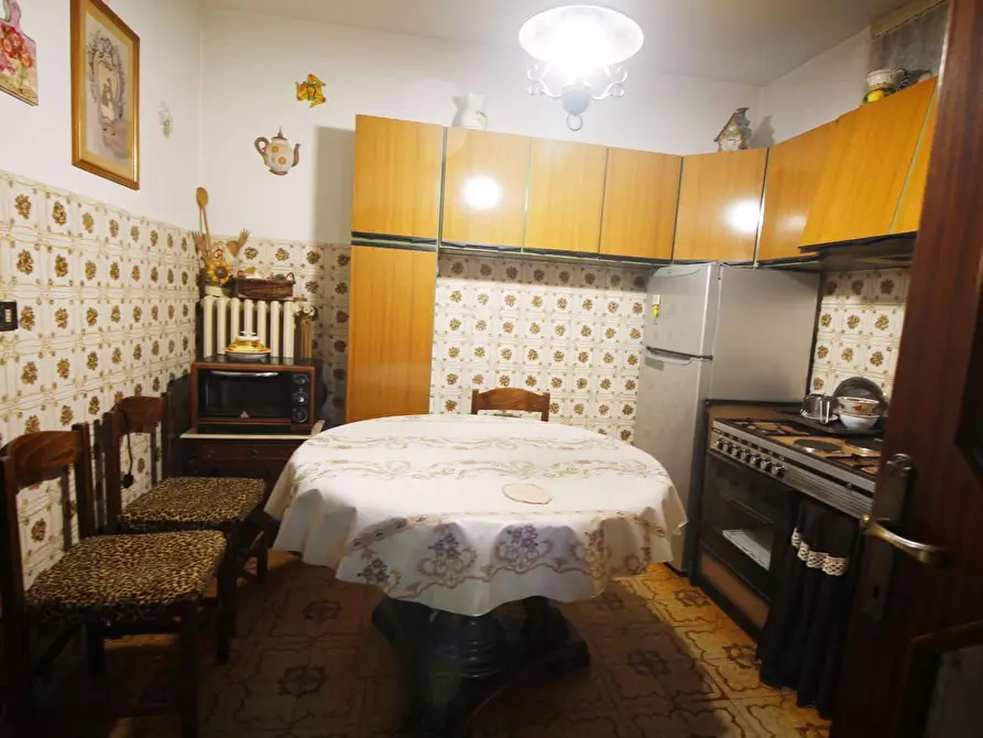 Immagine 7 di Casa colonica in vendita  a Vinci
