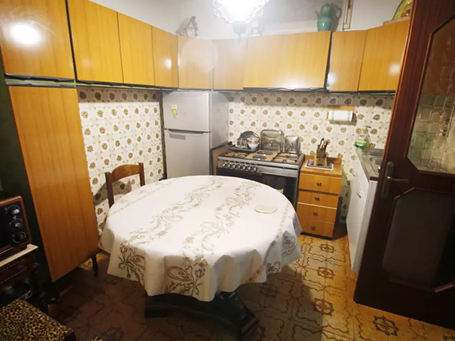 Immagine 8 di Casa colonica in vendita  a Vinci