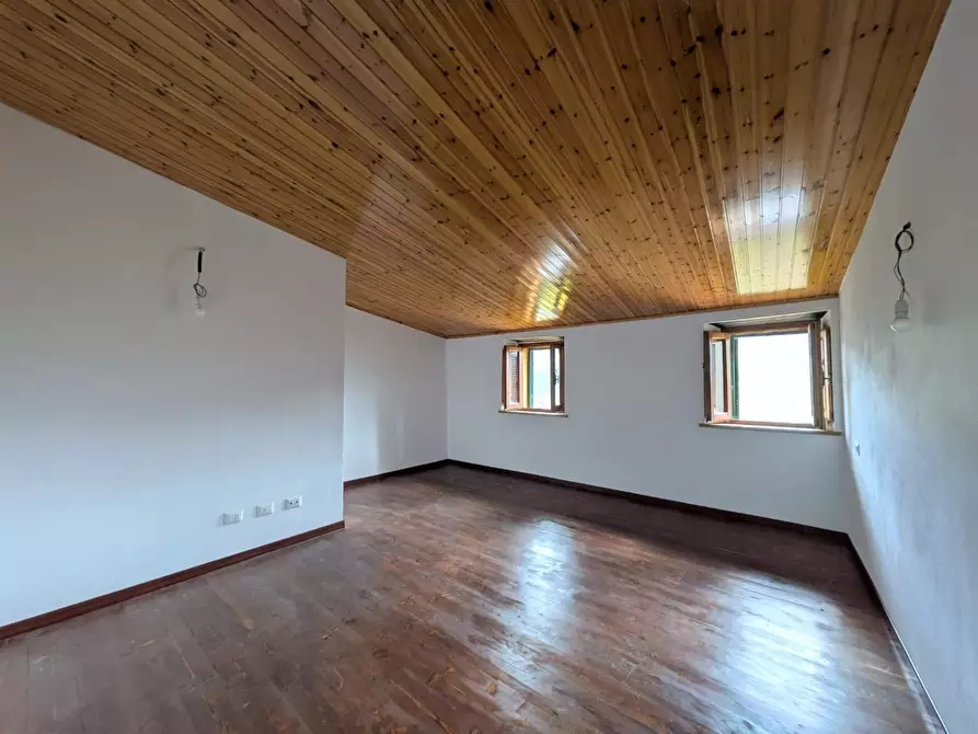 Immagine 17 di Terratetto in vendita  a Gallicano