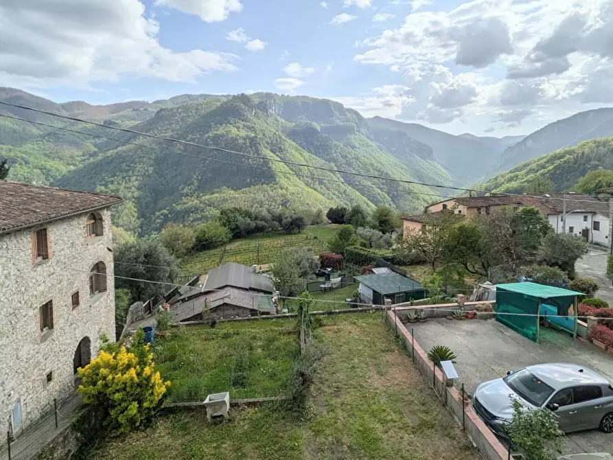 Immagine 22 di Terratetto in vendita  a Gallicano