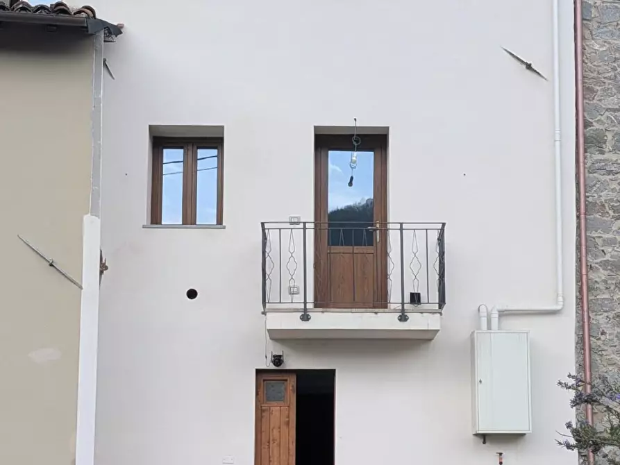 Immagine 21 di Terratetto in vendita  a Gallicano