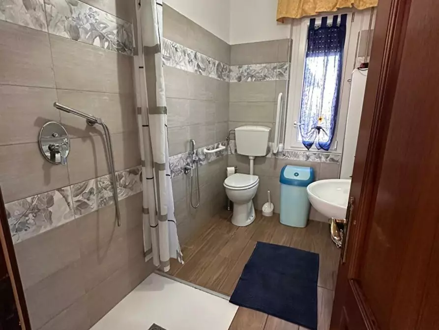 Immagine 15 di Porzione di casa in vendita  a Castelnuovo Magra