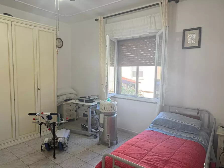 Immagine 14 di Porzione di casa in vendita  a Castelnuovo Magra