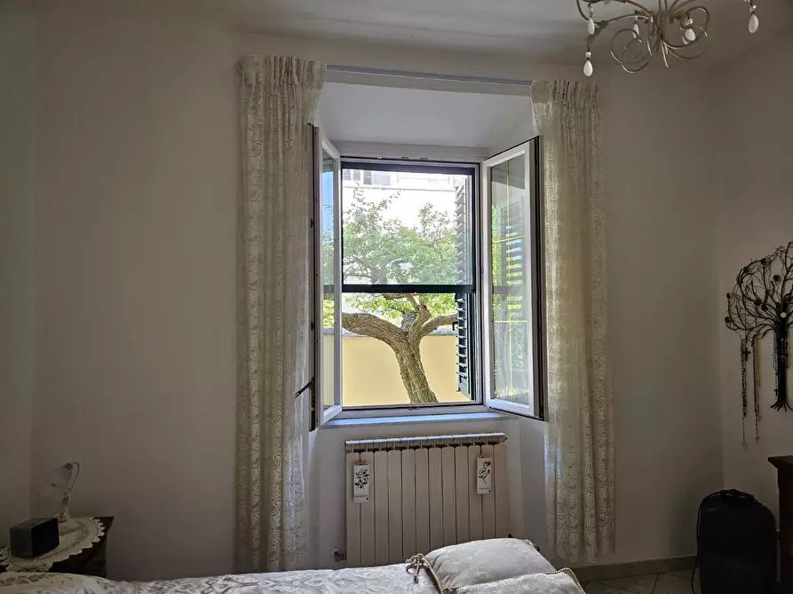 Immagine 14 di Casa semindipendente in vendita  a Livorno