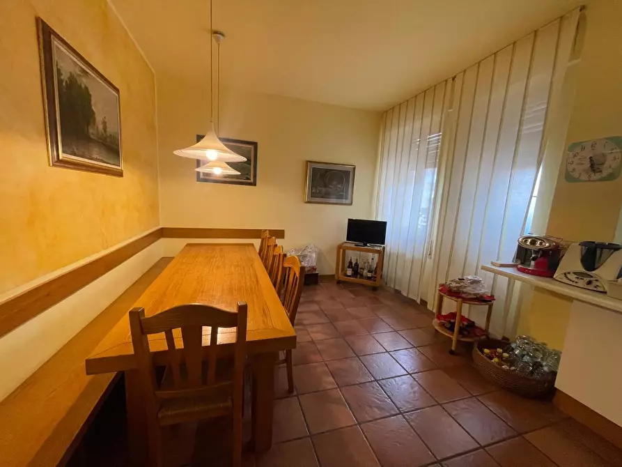 Immagine 8 di Appartamento in vendita  a Livorno