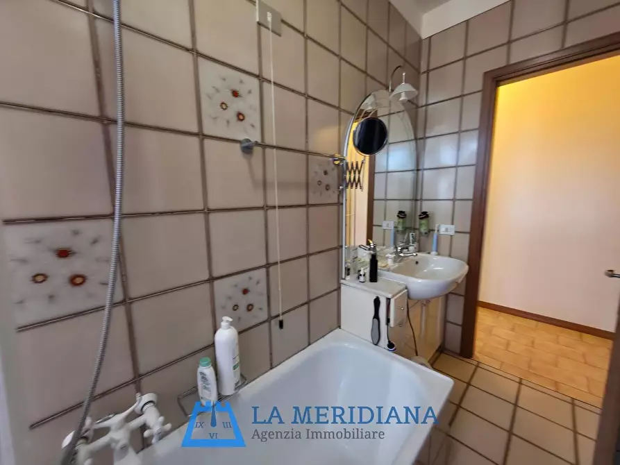 Immagine 6 di Appartamento in vendita  a Lamporecchio