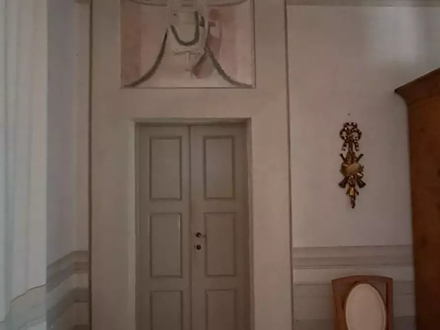 Immagine 23 di Villa in affitto  a Cascina