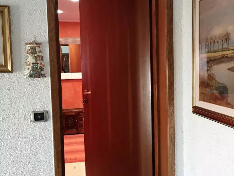 Immagine 2 di Appartamento in vendita  a Limbiate