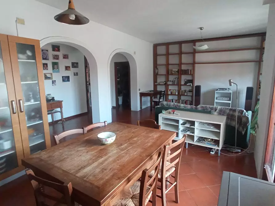 Immagine 9 di Appartamento in vendita  a Santa Maria A Monte