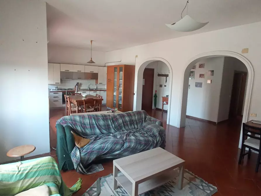 Immagine 2 di Appartamento in vendita  a Santa Maria A Monte