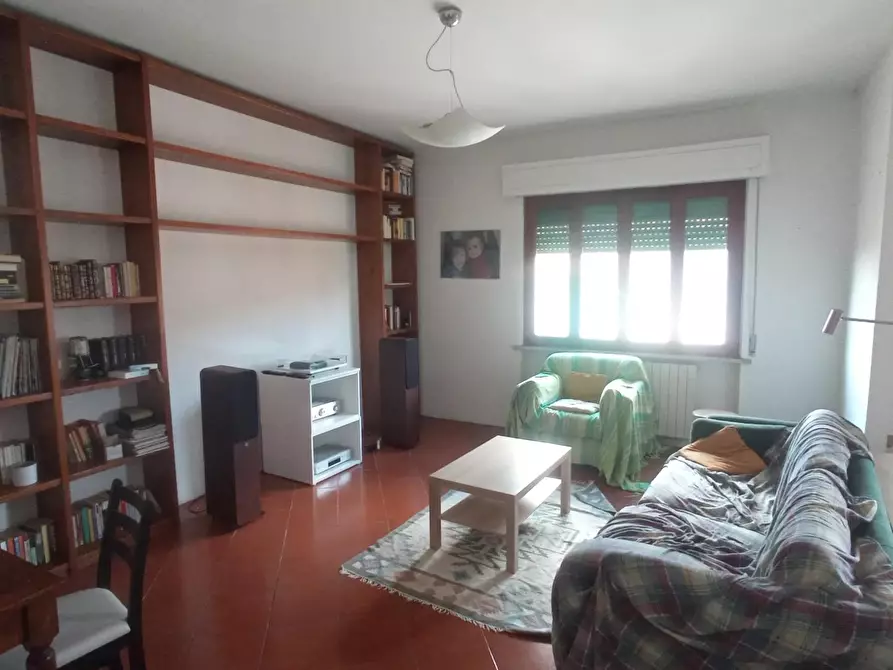 Immagine 5 di Appartamento in vendita  a Santa Maria A Monte