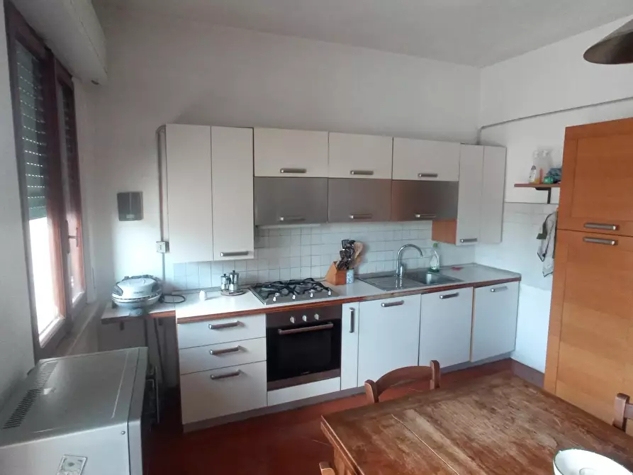 Immagine 3 di Appartamento in vendita  a Santa Maria A Monte
